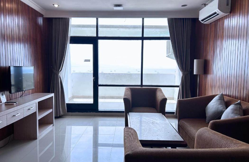 Grand Inna Samudra Beach Cimaja Buitenkant foto