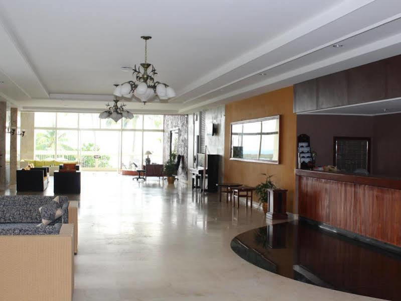 Grand Inna Samudra Beach Cimaja Buitenkant foto